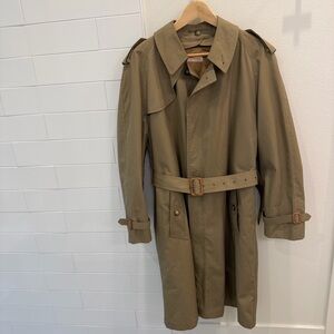 Brook’s Brothers Men’s Tan Trench Coat Vintage